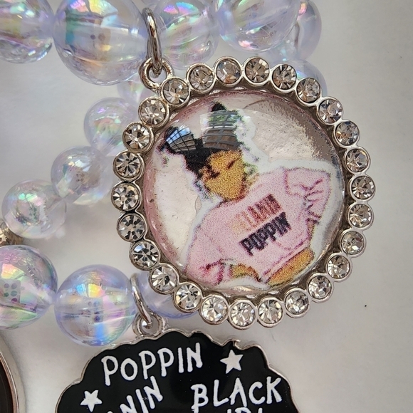 NWT Black Girl Melanin Afro Rainbow Heart AB Iridescent Ball Charm Bracelet Set - Picture 9 of 9